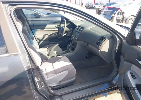 2004 Honda Accord 2.4 Ex from USA, damaged, VIN JHMCM56754C023411